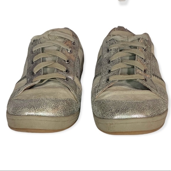 Nurture Watsonn Sneakers - Picture 6 of 11